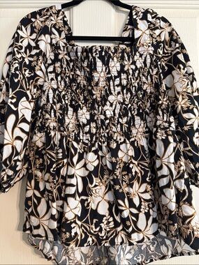 Ava & Viv Black, White & Gold Smocked Floral Blouse